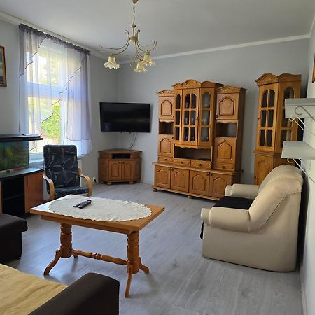 Kamienica Miedzy Klonami Apartment ชวีโนวิชแจ ภายนอก รูปภาพ