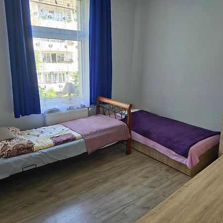Kamienica Miedzy Klonami Apartment ชวีโนวิชแจ ภายนอก รูปภาพ