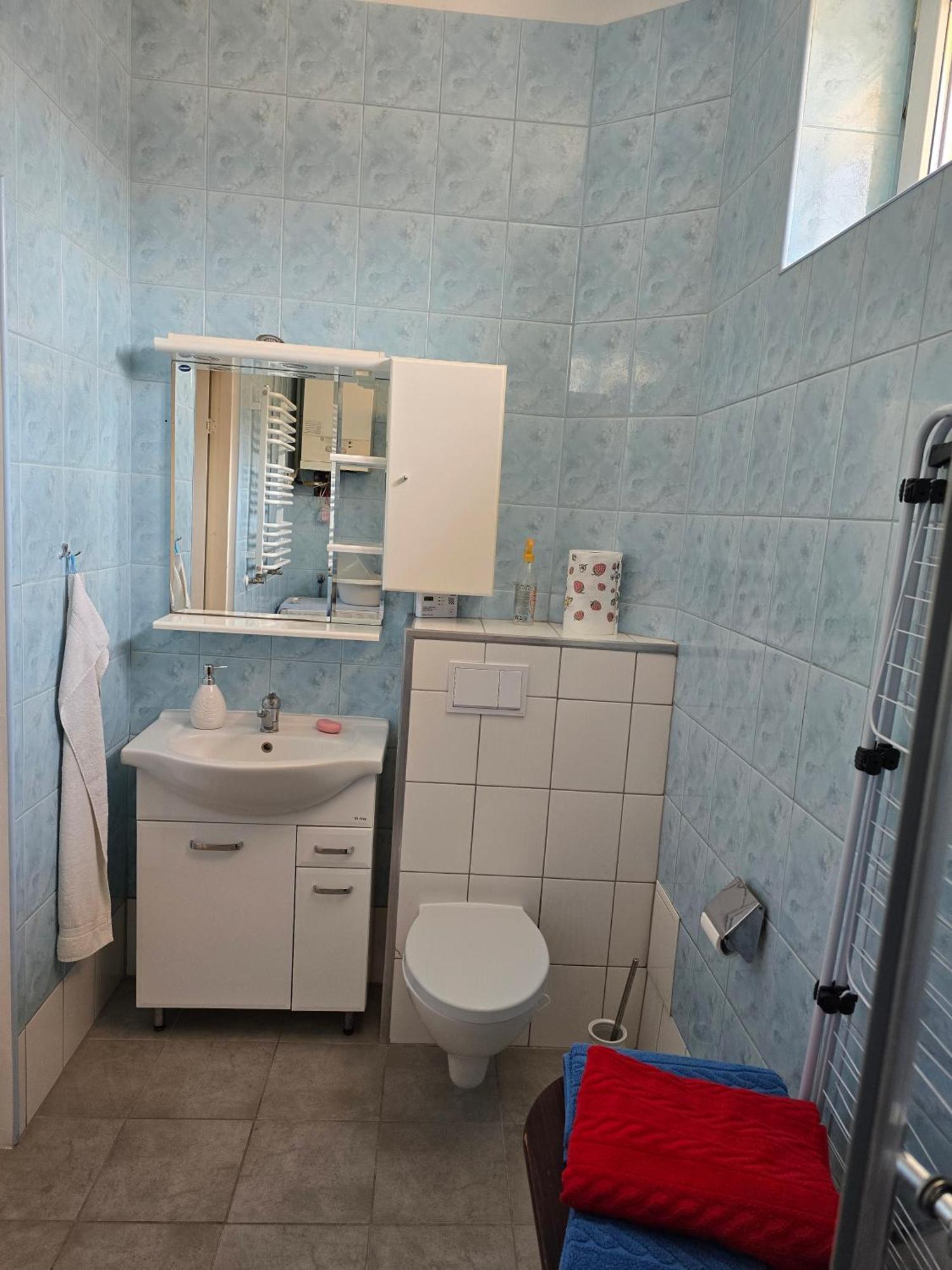 Kamienica Miedzy Klonami Apartment ชวีโนวิชแจ ภายนอก รูปภาพ