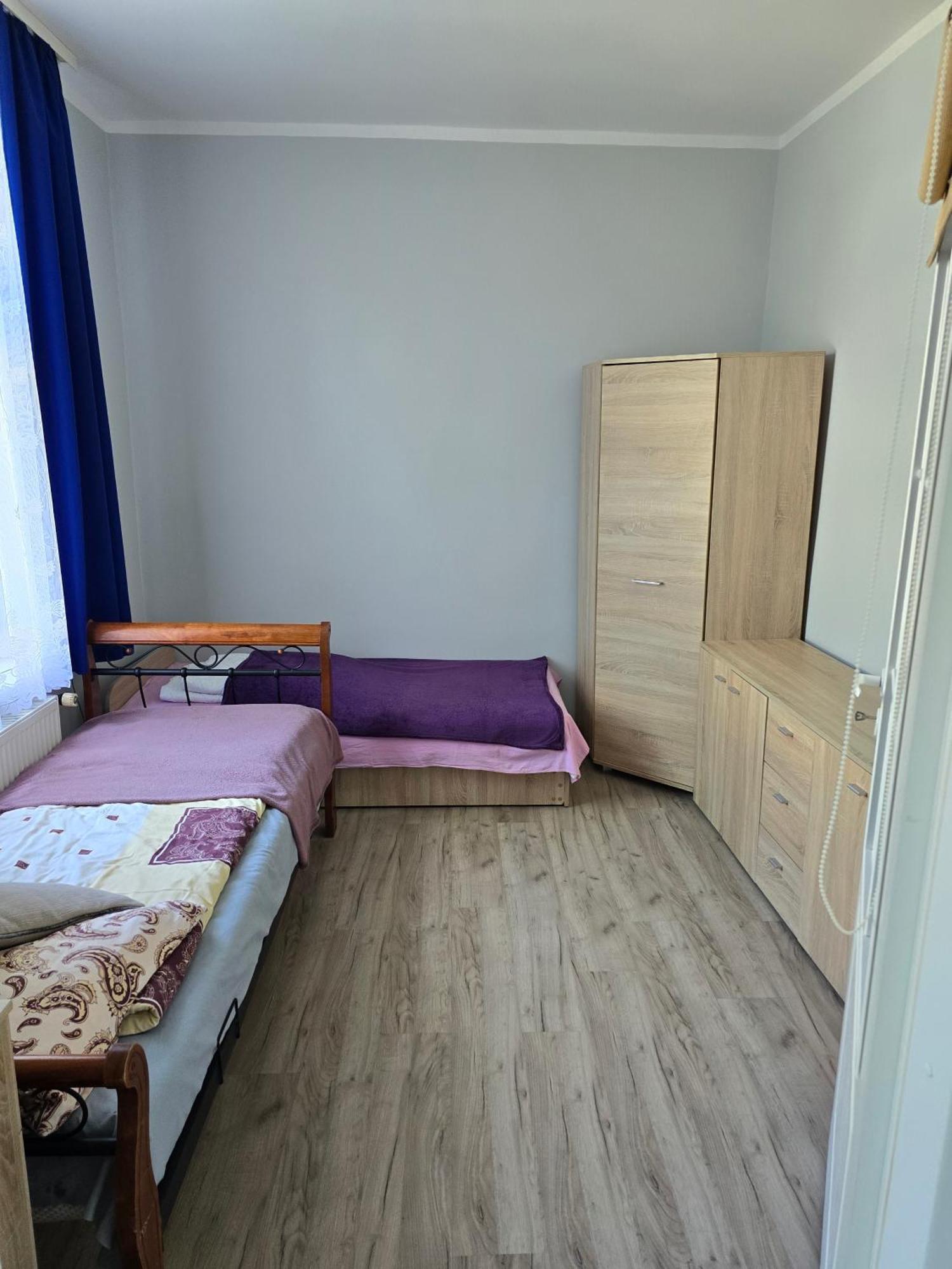 Kamienica Miedzy Klonami Apartment ชวีโนวิชแจ ภายนอก รูปภาพ
